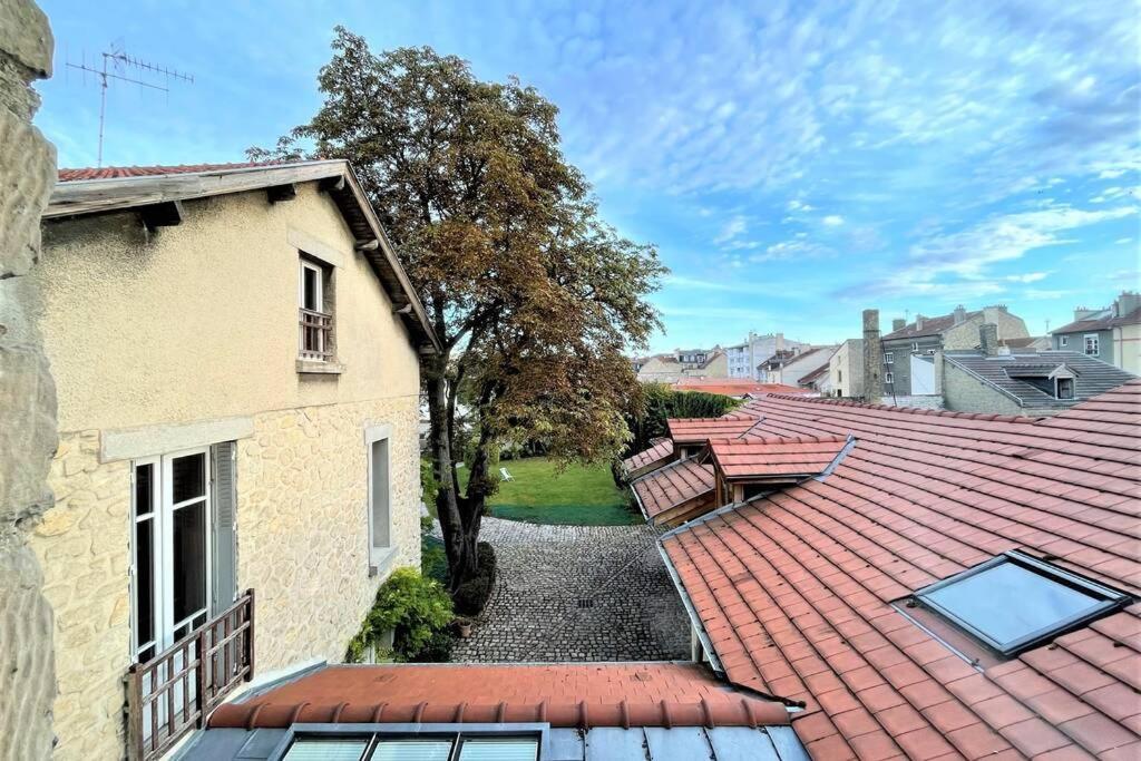 Superbe Loft 100M2 Proche Cathedrale Avec Parking Apartman Reims Kültér fotó
