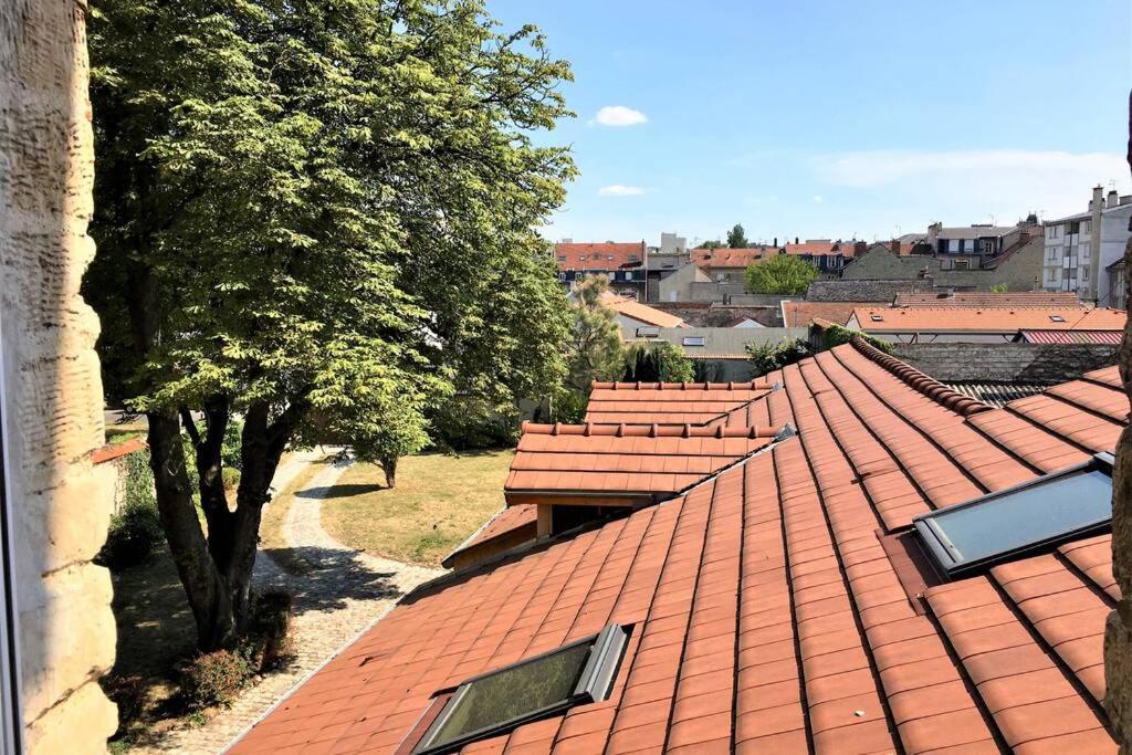 Superbe Loft 100M2 Proche Cathedrale Avec Parking Apartman Reims Kültér fotó